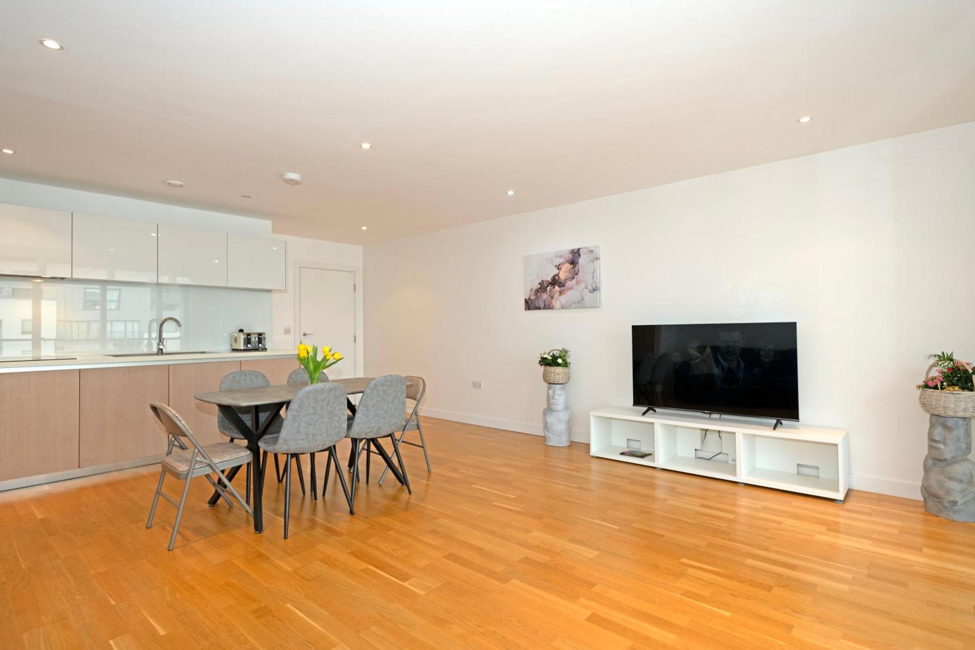 Kew Bridge Penthouse Apartment London Exterior photo